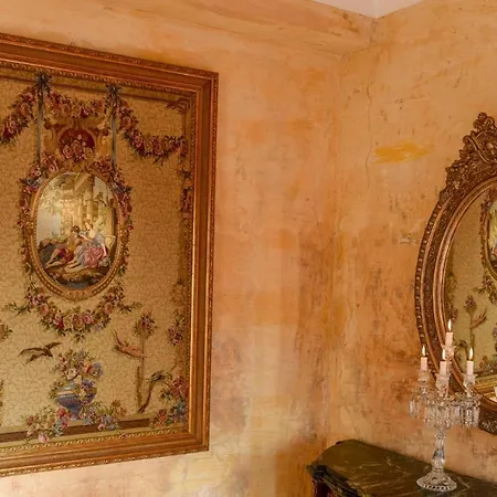 Baroque Splendor: Breathtaking Views & Design *