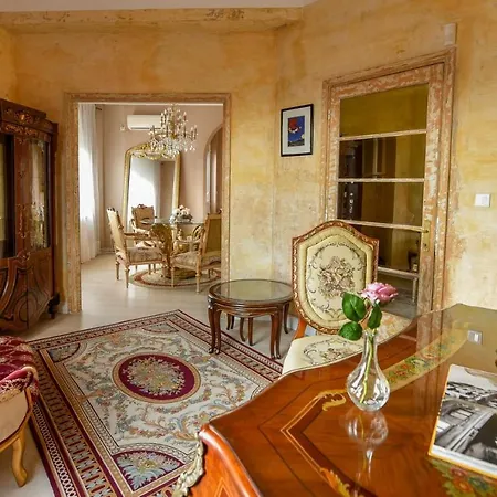 Baroque Splendor: Breathtaking Views & Design * Bucharest